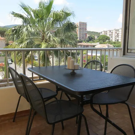 2 Pieces Climatise Avec Garage A - Fr-1-780-66 Apartment Sainte-Maxime